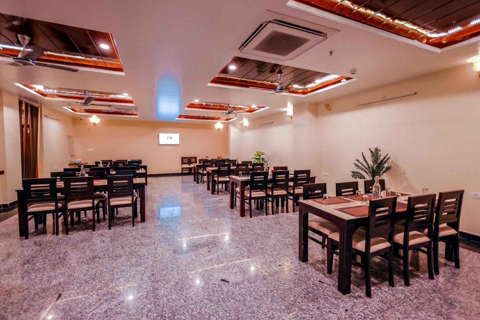Hotel Lalita Palace Jaipur Dış mekan fotoğraf